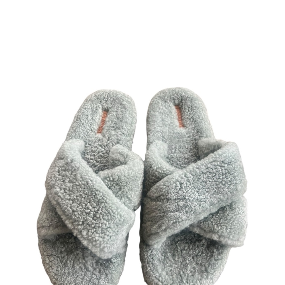 OluKai Women's Slippers in Light Gray